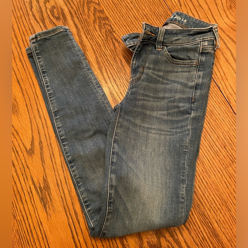 American Eagle Outfitters Jeans. Size 000